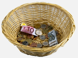 © Erwin Wodicka - fotolia.com Spenden-Koerbchen