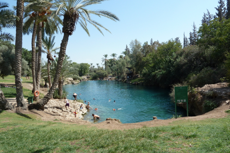 © Torsten Sternberga Gan ha Shlosha